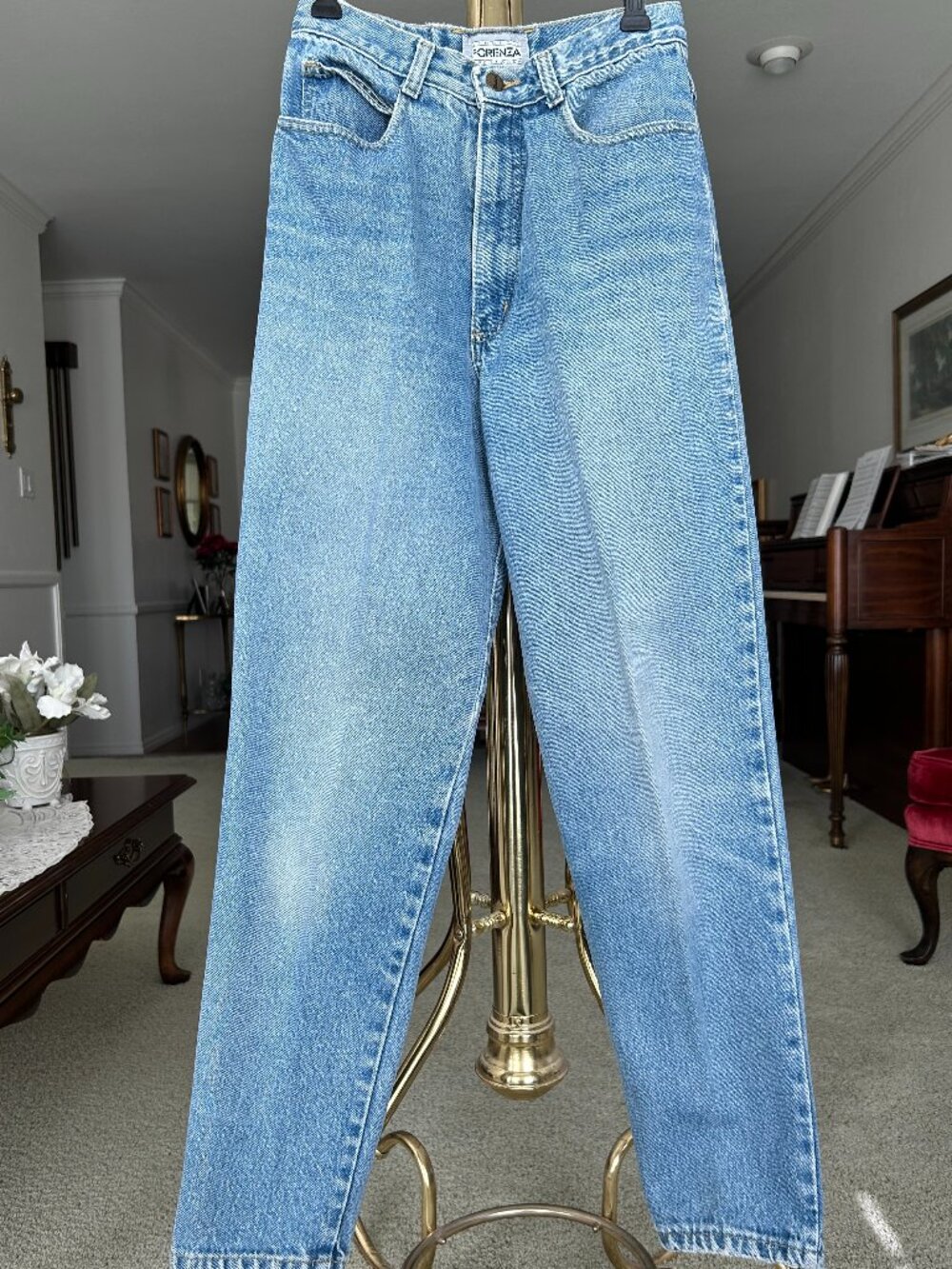 Vintage Forenza women's high rise stonewash jeans size 4